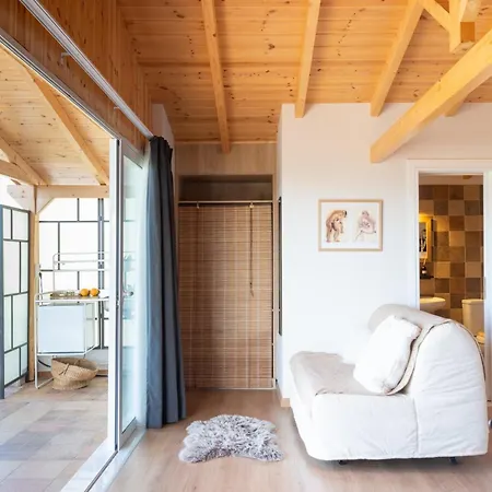 Plaka 16 - 'the Roof' - Drepano, Nafplio